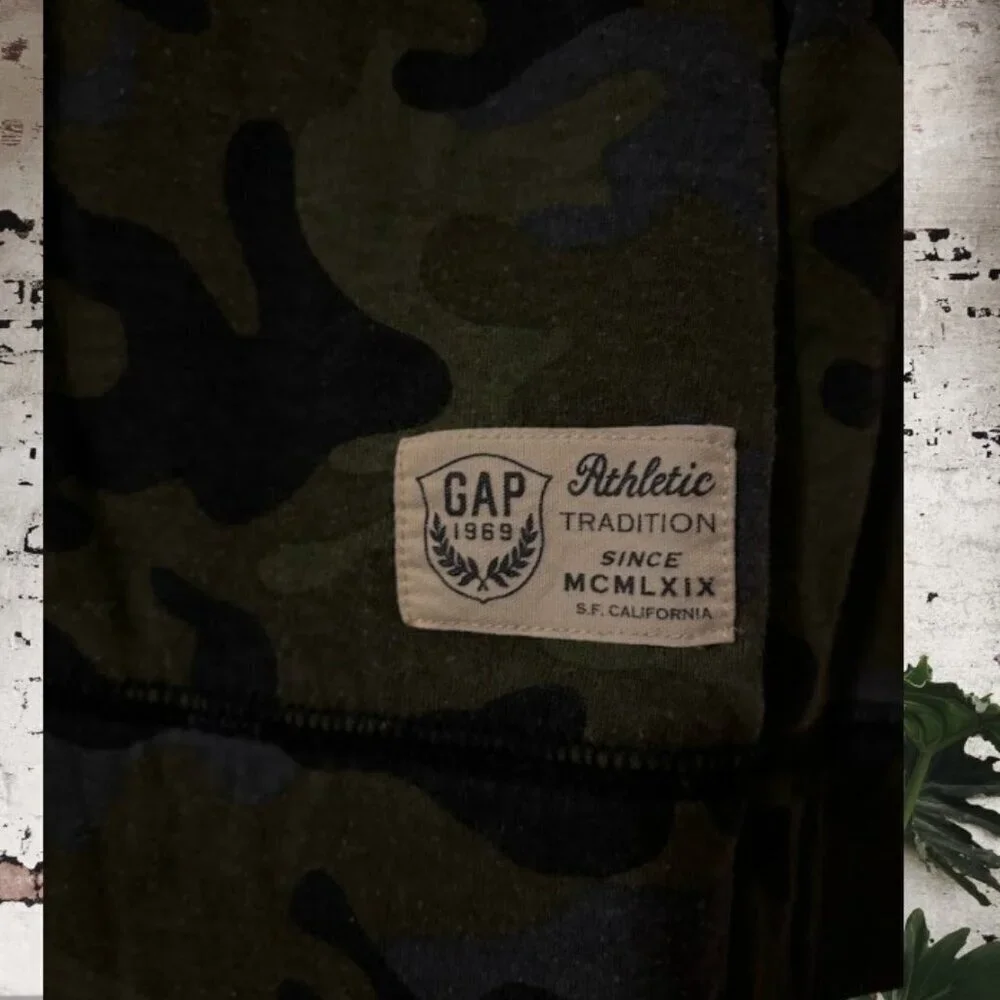 GAP this boys